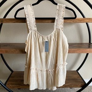 Current Air Creme Sleeveless Top in size M Petite
